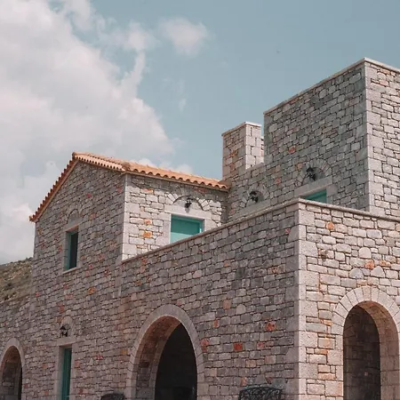 Apartament George Seafront *