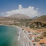 Appartement George Seafront Néon Oítilon
