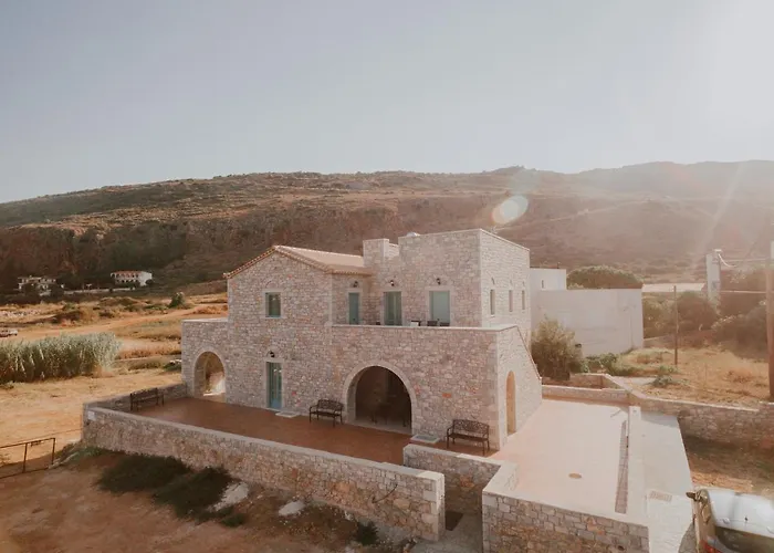 Apartamento George Seafront Néon Oítilon