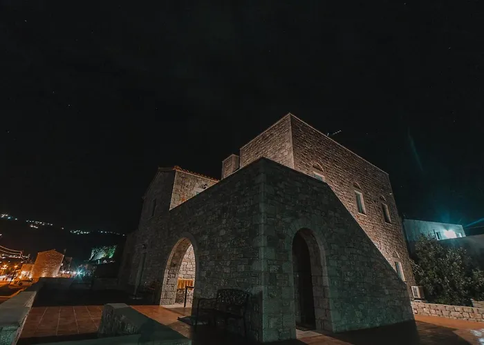 George Seafront Néon Oítilon